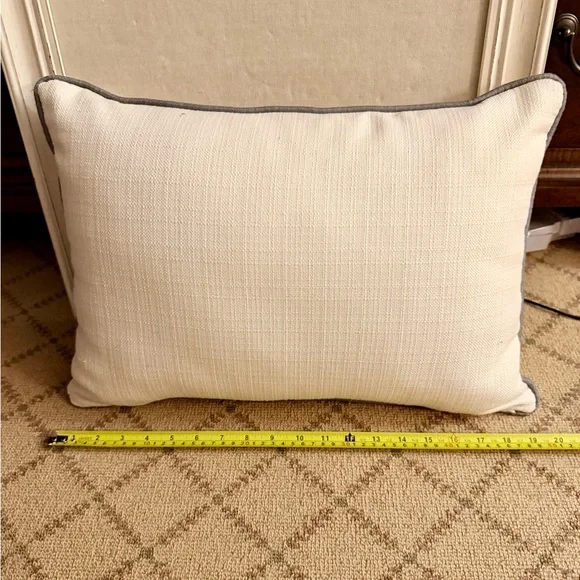 Fairfield rectangular stuffed bed couch pillow cushion NWOT - Picture 6 of 9